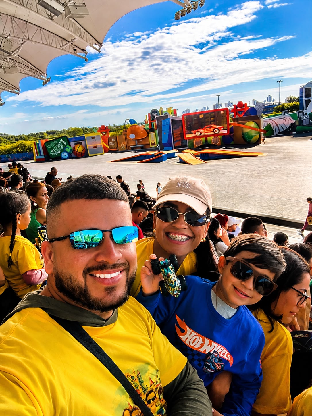 Família no parque — foto secundária esquerda
